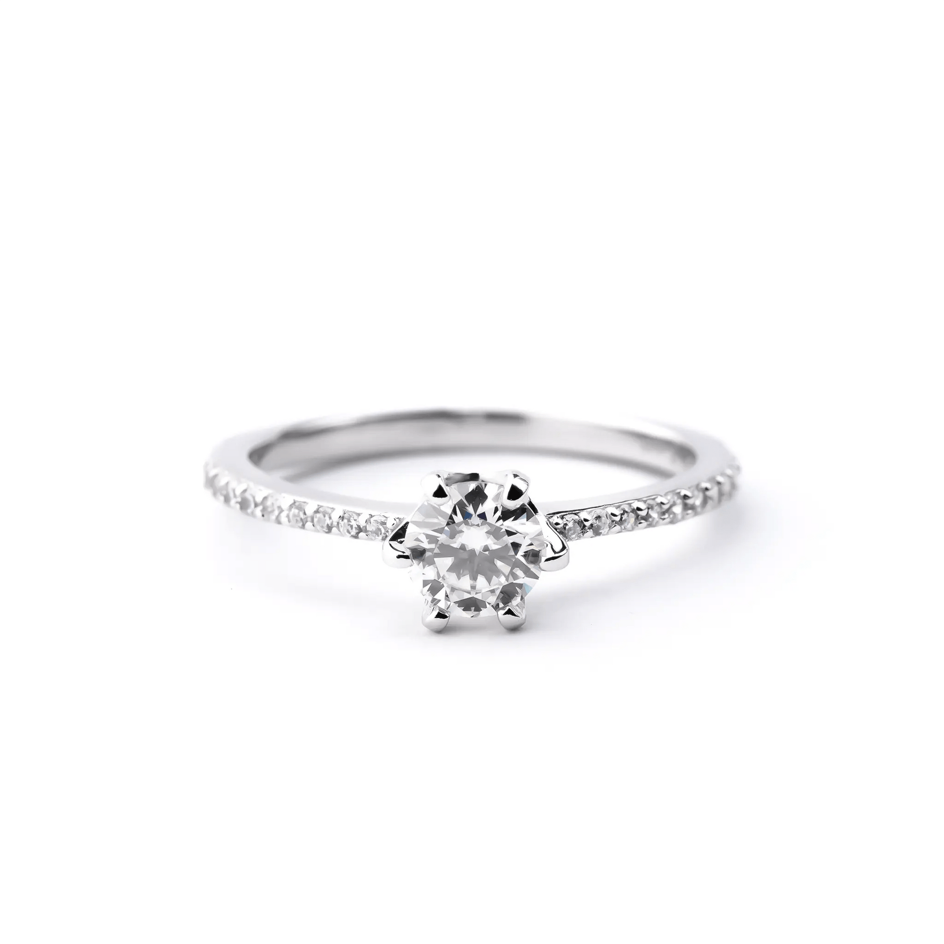 Classic 6 Claw Diamond Ring by Onyx Oslo - Onyx Oslo